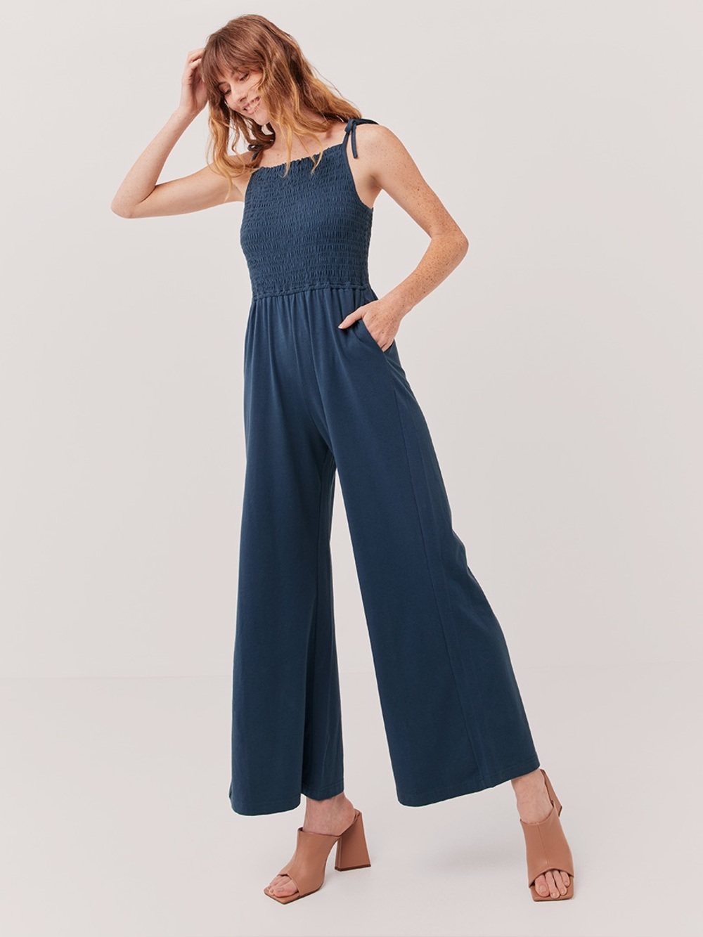 ‼️EUC: Pact Organic Women's Blue Smocked Top Jumpsuit - L